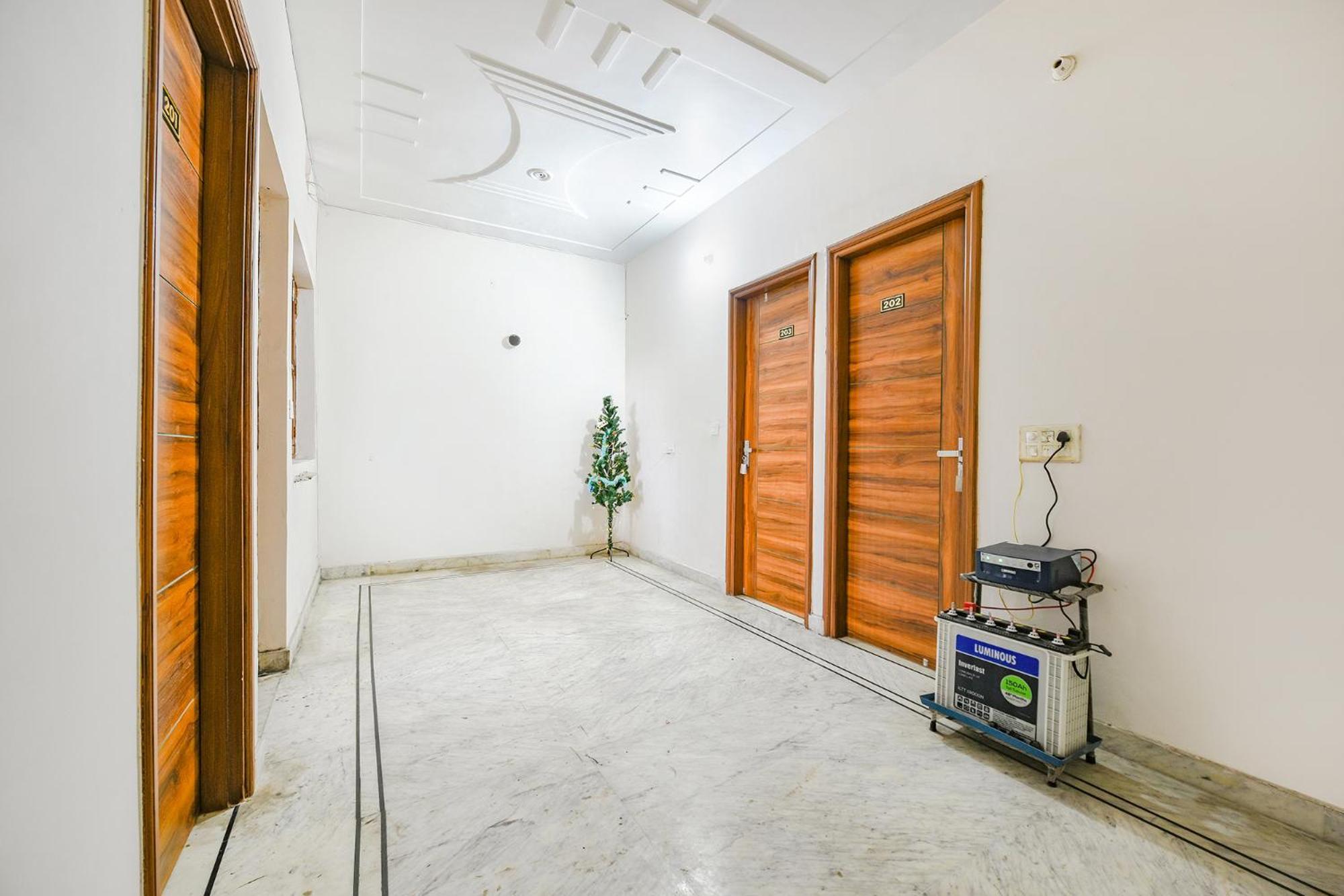 Fabhotel K9 Stay Ludhiana Buitenkant foto