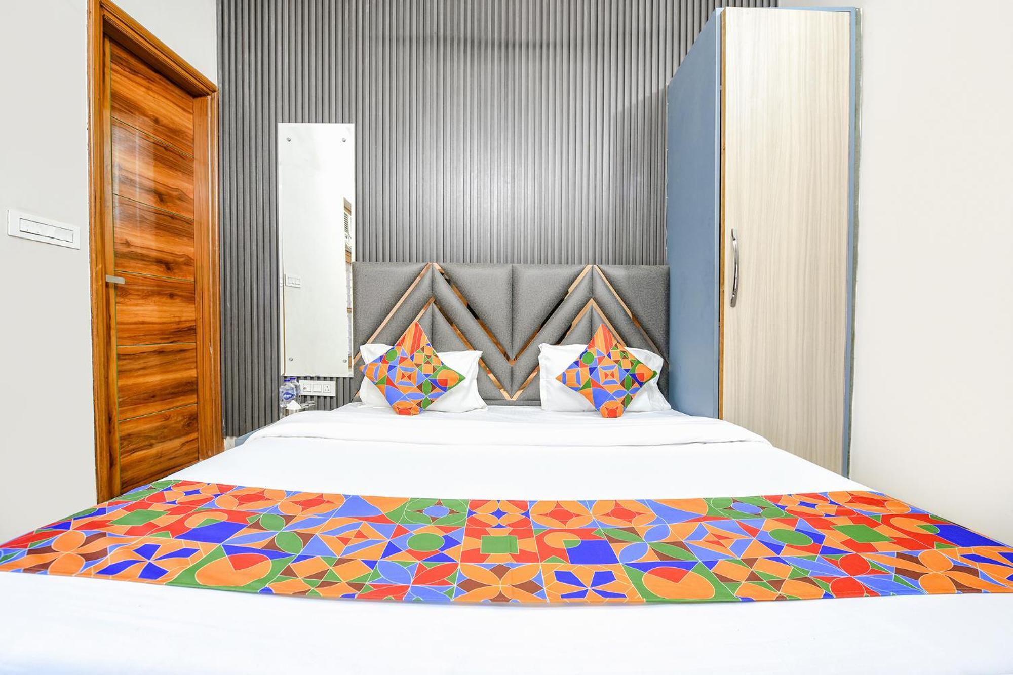 Fabhotel K9 Stay Ludhiana Buitenkant foto