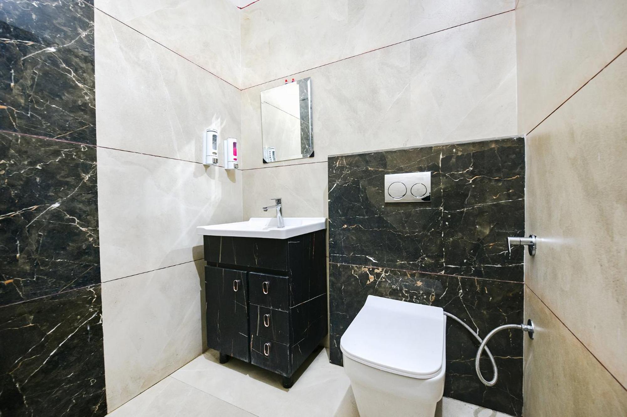Fabhotel K9 Stay Ludhiana Buitenkant foto