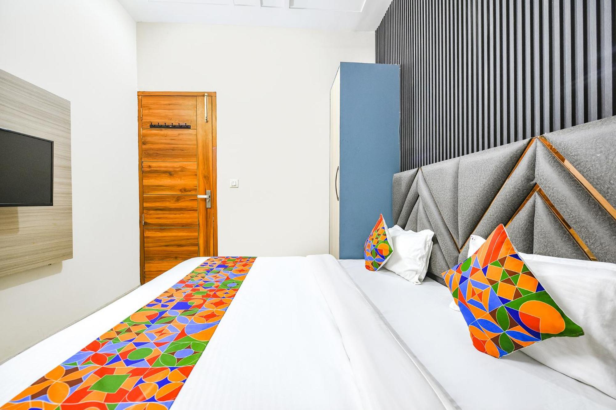 Fabhotel K9 Stay Ludhiana Buitenkant foto